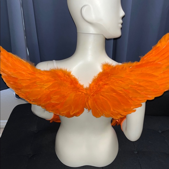 Angel & Devil Feather 
Wings & gloves - Picture 6 of 7